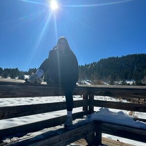 Meet your Posher, Mari